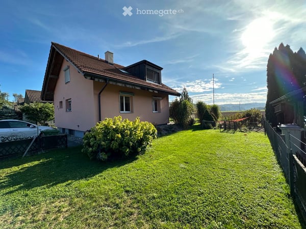 Charmantes 5.5-Zimmer-Einfamilienhaus in Kirchberg BE 2