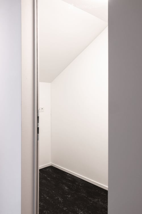 Charmante 2.5-Zimmer-Altbauwohnung an bester Lage in Zürich 8001 11