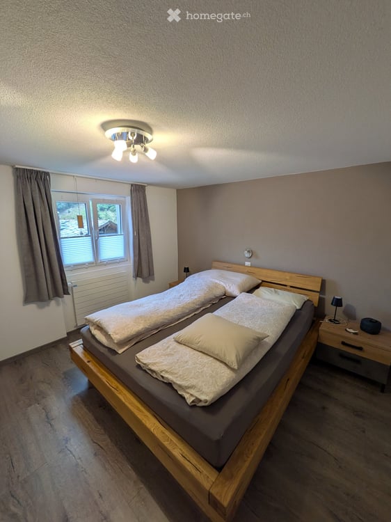 Grosszügige 3.5-Zimmer-Wohnung im Saastal 8