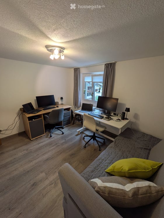 Grosszügige 3.5-Zimmer-Wohnung im Saastal 9