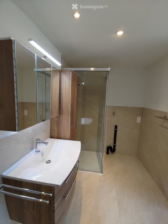 Exklusive 5.5 Zimmer-Wohnung mit 177m2 4