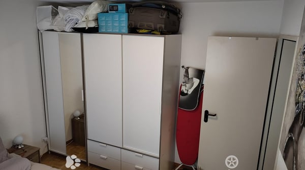 Charmante 2.5-Zimmer-Terrassenwohnung an der Bahnhofstrasse in Interlaken 3