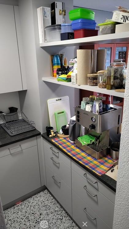 Charmante 2.5-Zimmer-Terrassenwohnung an der Bahnhofstrasse in Interlaken 6