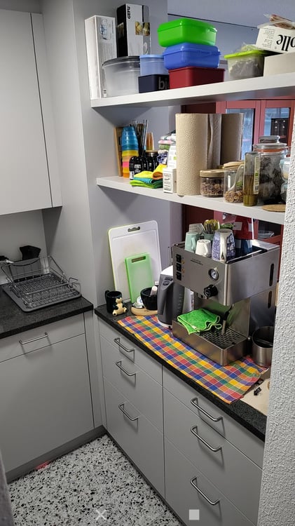 Charmante 2.5-Zimmer-Terrassenwohnung an der Bahnhofstrasse in Interlaken 6