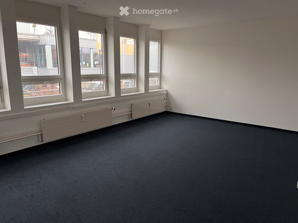 Helles Büro zur Miete in Zumikon – modern & sofort verfügbar 3