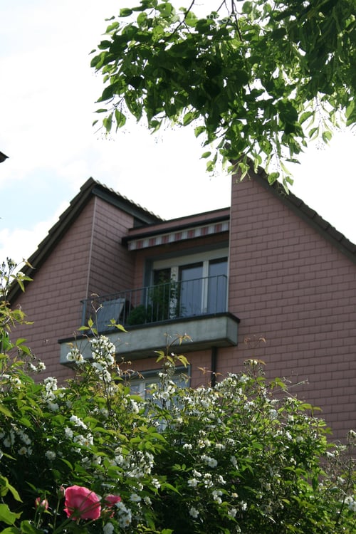 Charmante 2.5-Zimmer-Dachwohnung an der Fellenbergstrasse in Zürich 3
