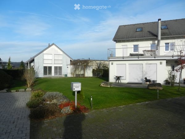 gut besonntes Einfamilienhaus/Wohnung mit viel Platz zu vermieten 2