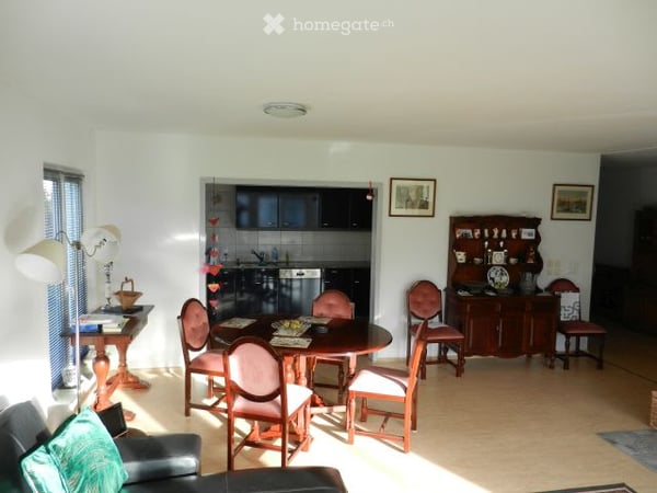 gut besonntes Einfamilienhaus/Wohnung mit viel Platz zu vermieten 8