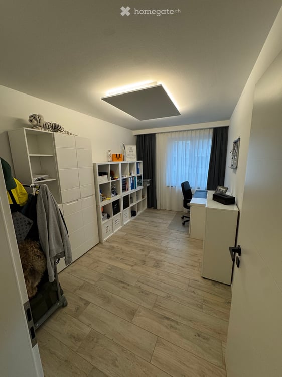 Moderne 3.5-Zimmer-Wohnung mit Panoramablick in Dietikon – Sofort verfügbar! 16