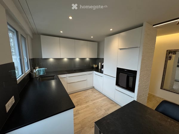 Moderne 3.5-Zimmer-Wohnung mit Panoramablick in Dietikon – Sofort verfügbar! 3