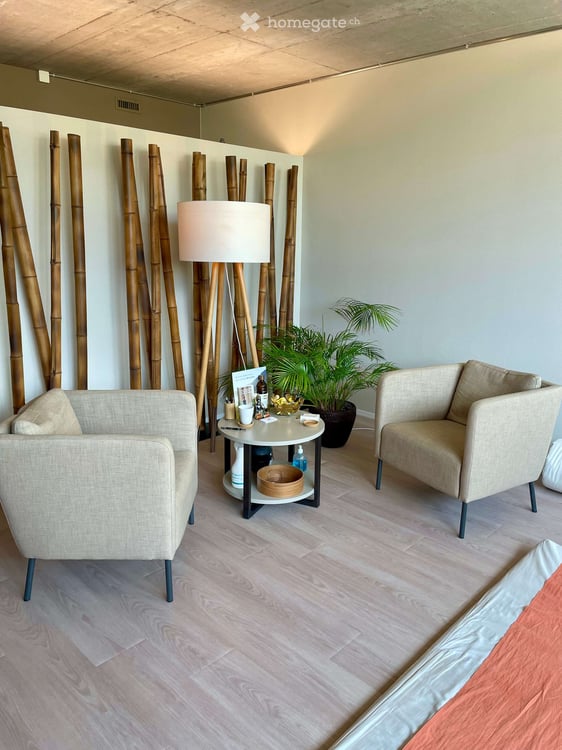 Stilvoller Praxisraum zur Mitbenutzung im Gesundheitszentrum Sanaflor in Uster 7
