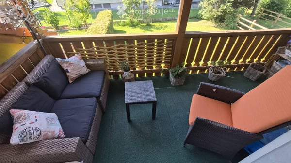 Charmante 4.5-Zimmer-Maisonette-Wohnung mit Gallerie und seitlichem Seeblick in Willerzell 8