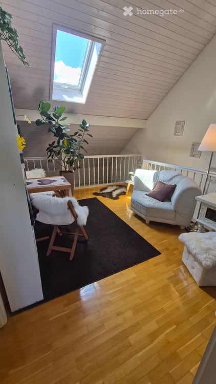 Charmante 4.5-Zimmer-Maisonette-Wohnung mit Gallerie und seitlichem Seeblick in Willerzell 15