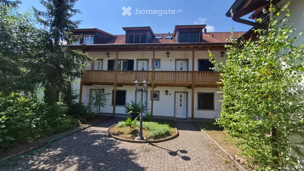 Charmante 4.5-Zimmer-Maisonette-Wohnung mit Gallerie und seitlichem Seeblick in Willerzell 7