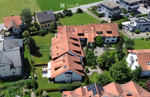 Charmante 4.5-Zimmer-Maisonette-Wohnung mit Gallerie und seitlichem Seeblick in Willerzell 1