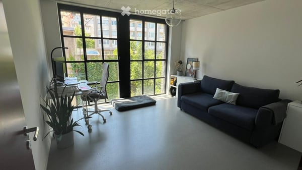 Moderne 3.5-Zimmer-Wohnung mit erstklassiger Lage / Modern 3.5-Room Apartment with prime location 5