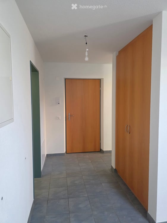 Charmante 2.5-Zimmer-Maisonette-Wohnung in Benken ZH – sofort verfügbar! 3
