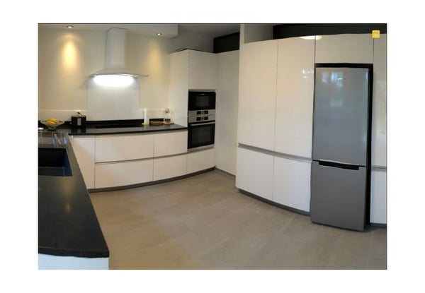 Charming 7.5-Room Villa for Rent in Préverenges – Idyllic Setting Near the Lake 9