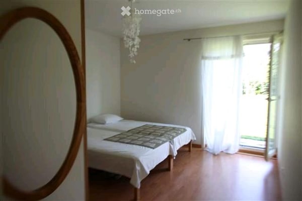 Charming 7.5-Room Villa for Rent in Préverenges – Idyllic Setting Near the Lake 9