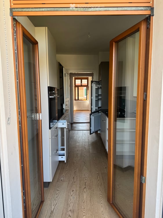 Schöne 2.5 Zimmer-Wohnung nähe Rhein | Beautiful 2.5-room apartment near the Rhine 2