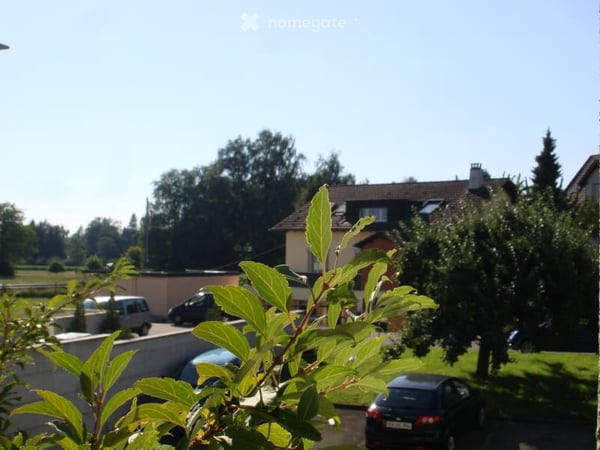 Attraktive 3,5-Zi.-Whg. im 1. OG., mit Blick in's Grüne, zentrumsnah. 9