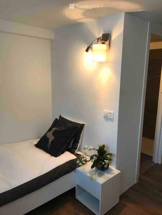 1-Zimmer mit Bad - im wunderschönen Sils im Engadin. Renoviert und komplett möbliert.*** 6