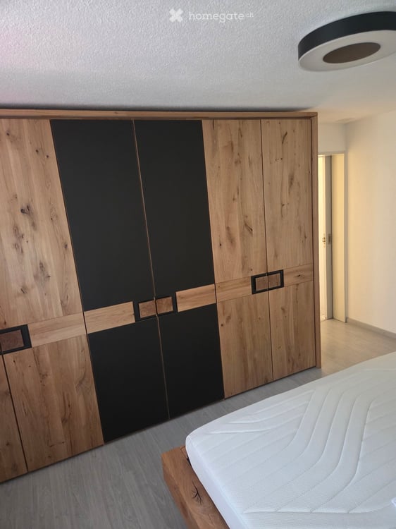 Moderne 3.5-Zimmer-Neubauwohnung mit Balkon in Siebnen – ab Oktober 2026 verfügbar 2