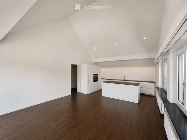 Neu ausgebaute 4.5-Zimmer-Dachwohnung mit Terrasse & Weitsicht in Kilchberg 3