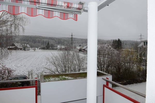 Grosszügige 5.5-Zimmer-Wohnung mit Balkon und schöner Aussicht in Dübendorf 5
