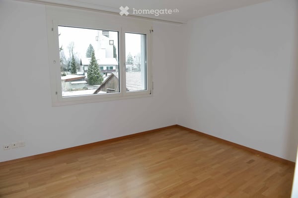 Grosszügige 5.5-Zimmer-Wohnung mit Balkon und schöner Aussicht in Dübendorf 20