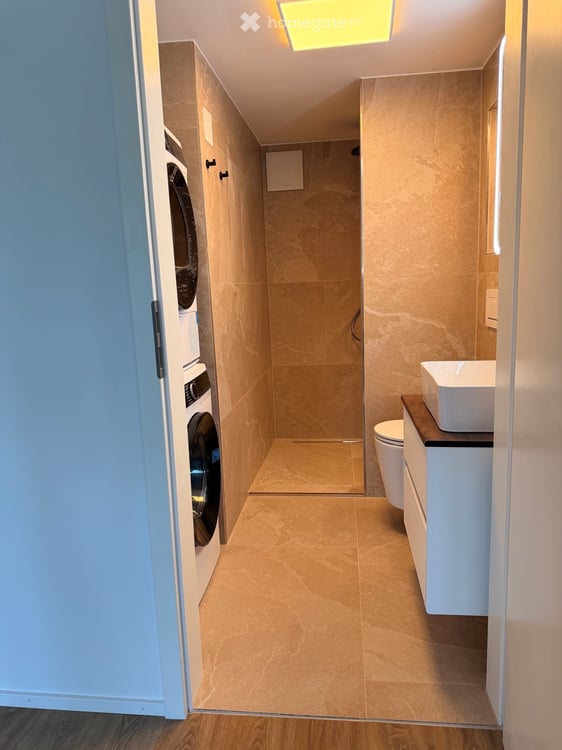 Charmante 2.5-Zimmer-Maisonette-Wohnung mit Seesicht in Schmerikon 6