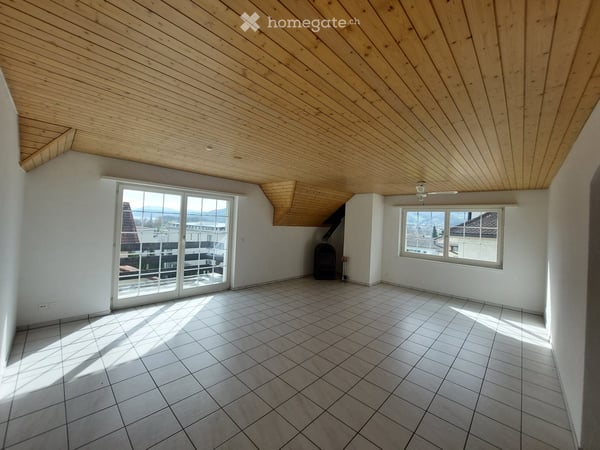 Helle und grosszügige Wohnung im Dorfkern von Seengen 2