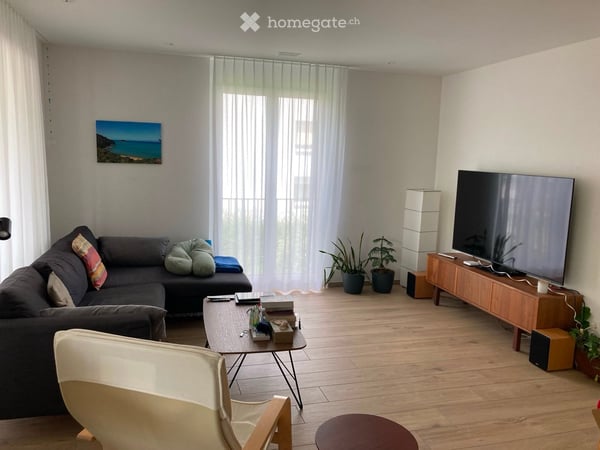 Moderne 4.5-Zimmer-Wohnung mit Balkon in Wettingen 3