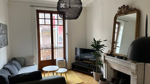 Charmant appartement de 4.5 pièces avec balcon à Genève – Plainpalais 2