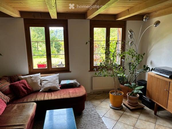 Charmante 5.5-Zimmer-Maisonette-Wohnung in idyllischer Landschaft – Grünenmatt 19