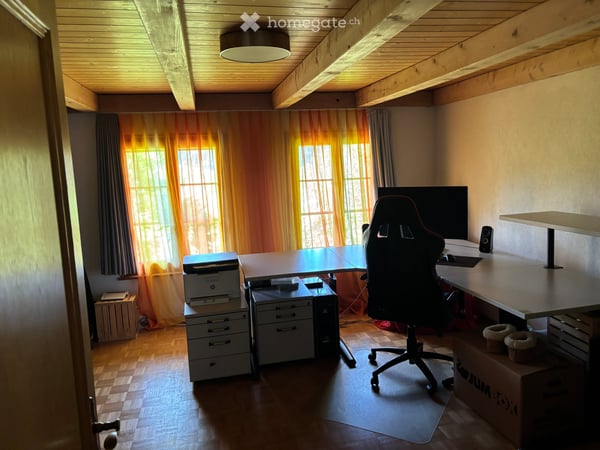 Charmante 5.5-Zimmer-Maisonette-Wohnung in idyllischer Landschaft – Grünenmatt 26