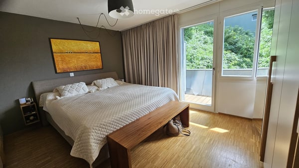 Exklusives 5.5-Zimmer-Terrassenhaus mit 60 m² Sonnenterrasse an bester Wohnlage in Zug 8