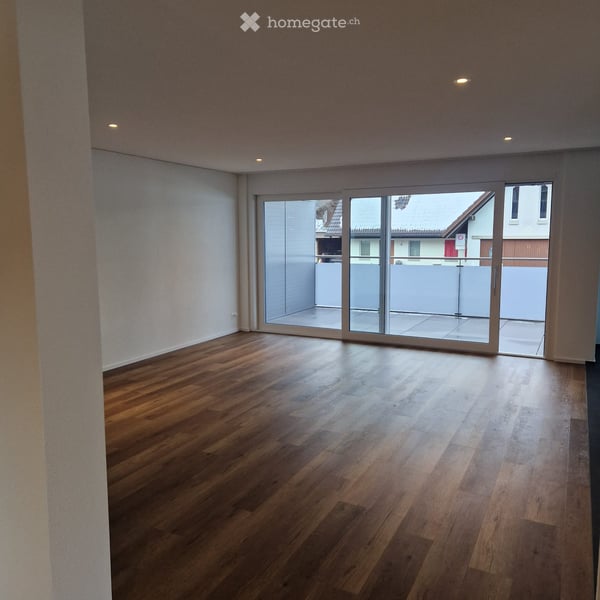 Schöne 3.5 Zimmer Wohnung in Bennau 3