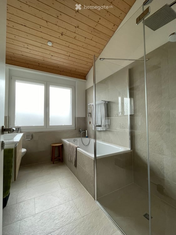 Moderne 2.5-Zimmer-Maisonette-Wohnung mit zusätzlicher offener Galerie 4