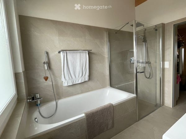 Moderne 2.5-Zimmer-Maisonette-Wohnung mit zusätzlicher offener Galerie 5