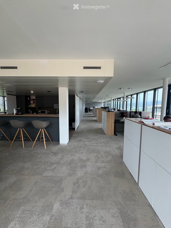 Moderne, helle Büroräumlichkeiten in Pfäffikon SZ – ab 1. Dezember 2026 7