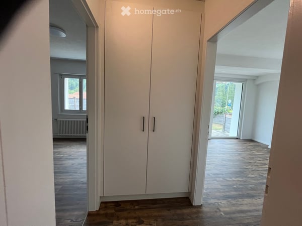 2.5 Zimmer Wohnung, parterre mit Garten inklusive Parkplatz 13