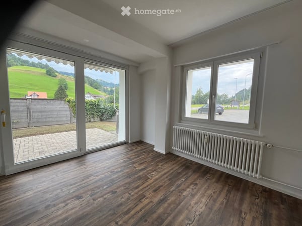 2.5 Zimmer Wohnung, parterre mit Garten inklusive Parkplatz 14