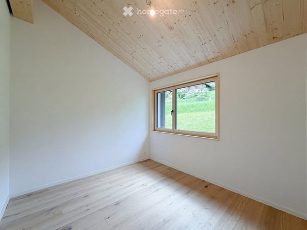 Attique 4.5 pièces neuf — Garage fermé + 2 places parc 4