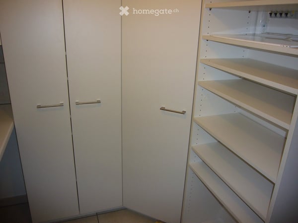 Grosszügige 5 1/2 Zimmer-Wohnung Nähe Bahnhof Nänikon inkl. 2 Einstellplätze in Tiefgarage 19
