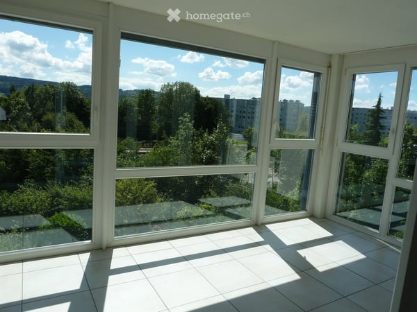 Grosszügige 5 1/2 Zimmer-Wohnung Nähe Bahnhof Nänikon inkl. 2 Einstellplätze in Tiefgarage 7