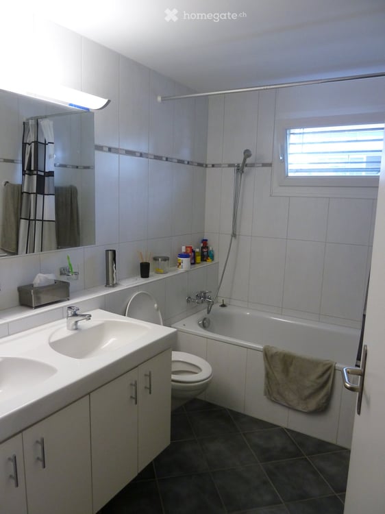 Grosszügige 5 1/2 Zimmer-Wohnung Nähe Bahnhof Nänikon inkl. 2 Einstellplätze in Tiefgarage 13