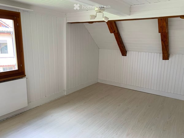 Charmante 5.5-Zimmer-Maisonette-Dachwohnung mit herrlicher Aussicht in Ruswil 5