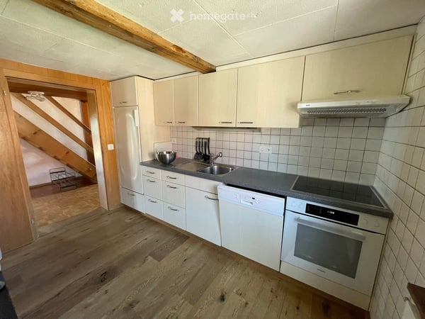 Charmante 5.5-Zimmer-Maisonette-Dachwohnung mit herrlicher Aussicht in Ruswil 4
