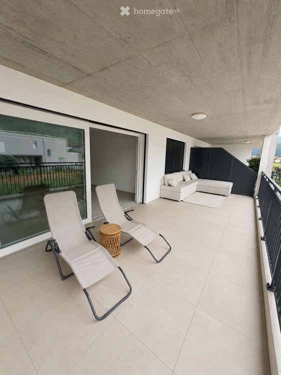 Appartement neuf de 2.5 pièces à Saxon, calme et lumineux en été 4